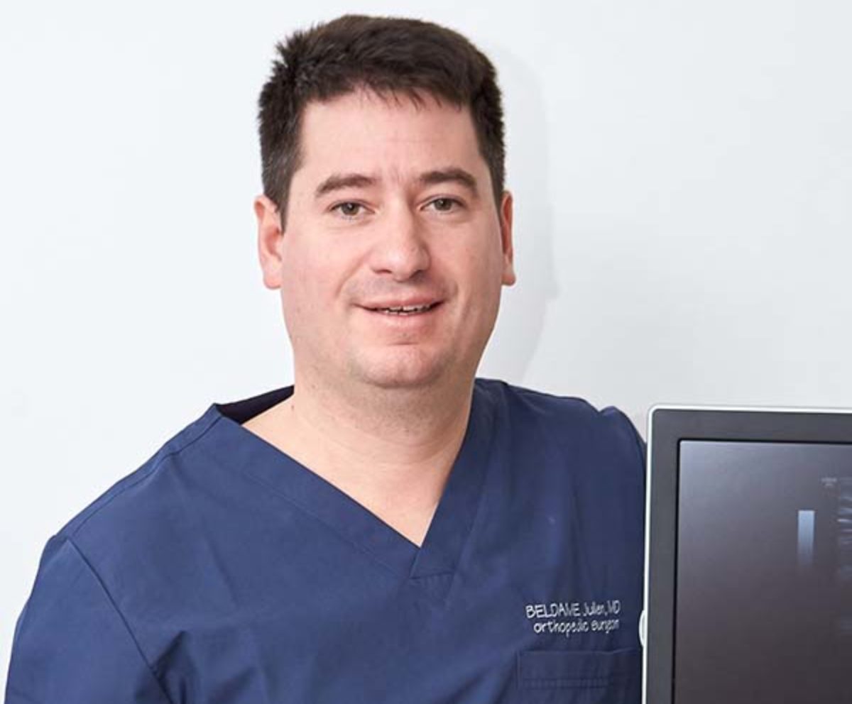 Docteur Julien Beldame, chirurgien orthopédique et traumatologique du membre inférieur et spécialiste du pied et de la cheville